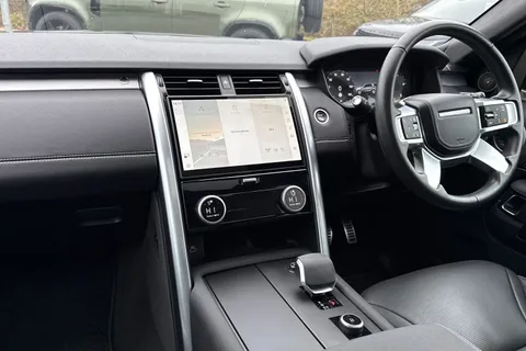 KT74DBV Land Rover Discovery 3.0 D350 Dynamic HSE 5dr Thumbnail #48
