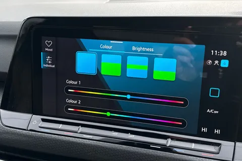 33 of 49 for Volkswagen Golf 2.0 TSI GTI DSG Euro 6 (s/s) 5dr