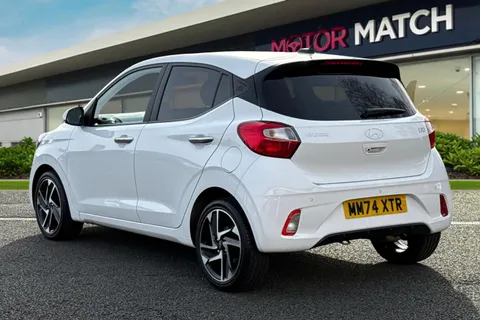 MM74XTR Hyundai I10 1.0 Premium Euro 6 (s/s) 5dr Thumbnail #3