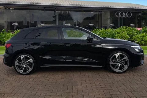 ML23XCV Audi A3 Edition 1 35 TFSI  150 PS S tronic Thumbnail #4