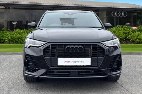 PK75UKO Audi Q3 Black Edition 45 TFSI quattro 245 PS S tronic Thumbnail #6
