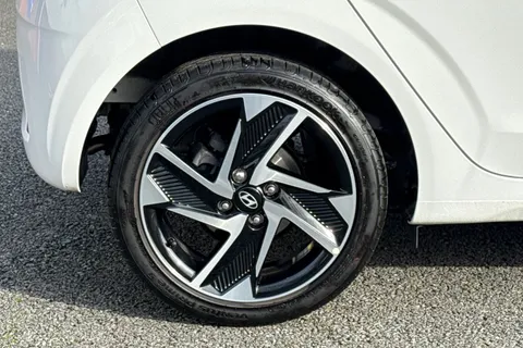 MM74XTR Hyundai I10 1.0 Premium Euro 6 (s/s) 5dr Thumbnail #12
