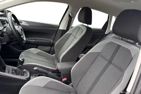 16 of 50 for Volkswagen Polo 1.0 TSI SEL Euro 6 (s/s) 5dr