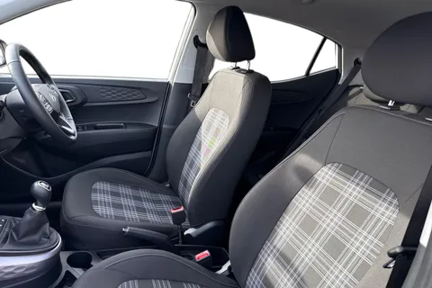 MM74XTR Hyundai I10 1.0 Premium Euro 6 (s/s) 5dr Thumbnail #17