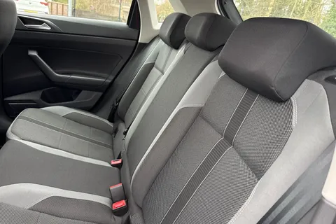 19 of 50 for Volkswagen Polo 1.0 TSI SEL Euro 6 (s/s) 5dr