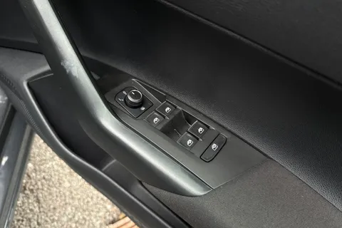 21 of 50 for Volkswagen Polo 1.0 TSI SEL Euro 6 (s/s) 5dr