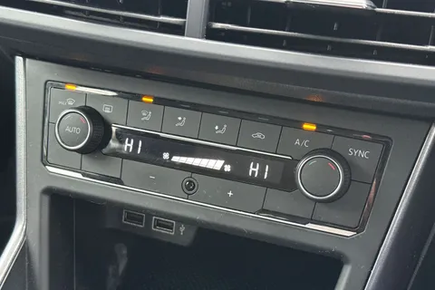 22 of 50 for Volkswagen Polo 1.0 TSI SEL Euro 6 (s/s) 5dr