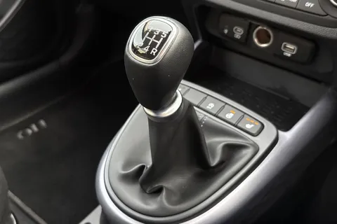 MM74XTR Hyundai I10 1.0 Premium Euro 6 (s/s) 5dr Thumbnail #24