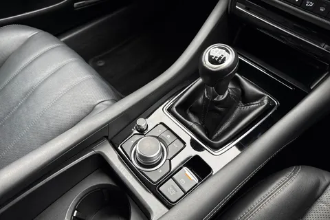 NX68FCM Mazda Mazda6 2.2 SKYACTIV-D Sport Nav+ Tourer Euro 6 (s/s) 5dr Thumbnail #24