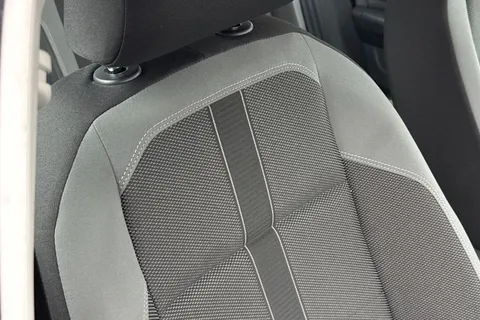 28 of 50 for Volkswagen Polo 1.0 TSI SEL Euro 6 (s/s) 5dr