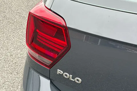 30 of 50 for Volkswagen Polo 1.0 TSI SEL Euro 6 (s/s) 5dr