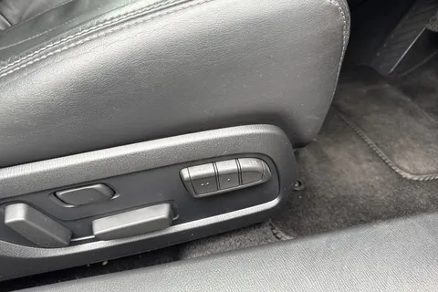 NX68FCM Mazda Mazda6 2.2 SKYACTIV-D Sport Nav+ Tourer Euro 6 (s/s) 5dr Thumbnail #38