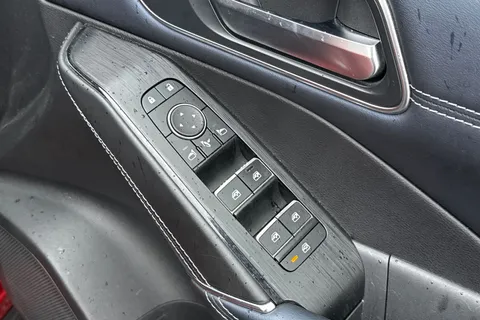 SM72WWJ Nissan Qashqai 1.5 E-Power Tekna 5dr Auto Thumbnail #24