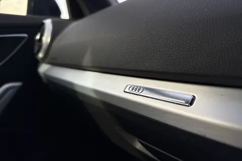 PJ23RYW Audi Q2 S line 35 TFSI 150 PS S tronic Thumbnail #42