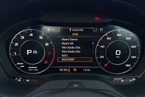 PJ23RYW Audi Q2 S line 35 TFSI 150 PS S tronic Thumbnail #47