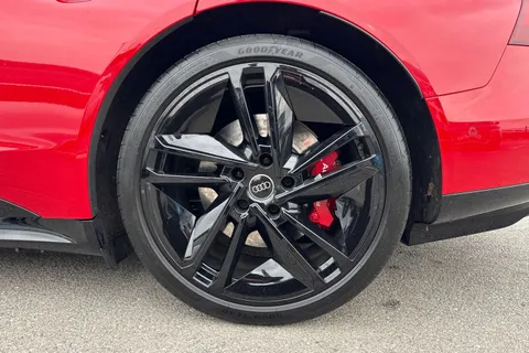 PN25JBX Audi S E-Tron Gt S Launch Edition quattro Thumbnail #13