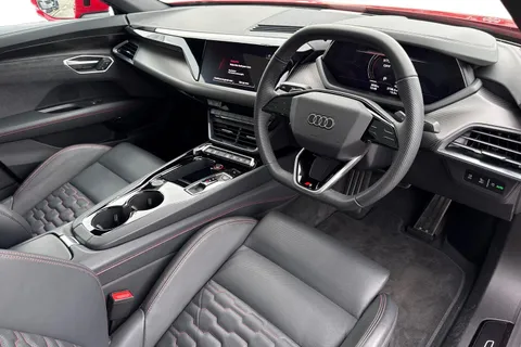 PN25JBX Audi S E-Tron Gt S Launch Edition quattro Thumbnail #15