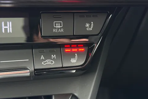 PN25JBX Audi S E-Tron Gt S Launch Edition quattro Thumbnail #35