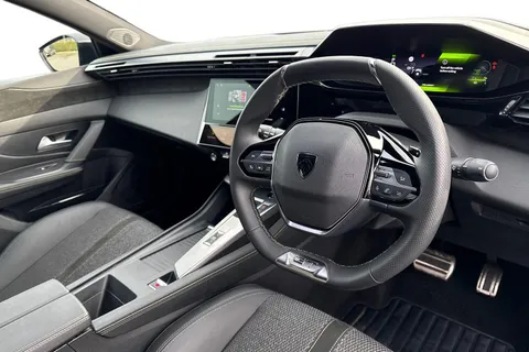 13 of 66 for PEUGEOT 408 1.2 HYBRID GT Fastback e-DSC6 Euro 6 (s/s) 5dr