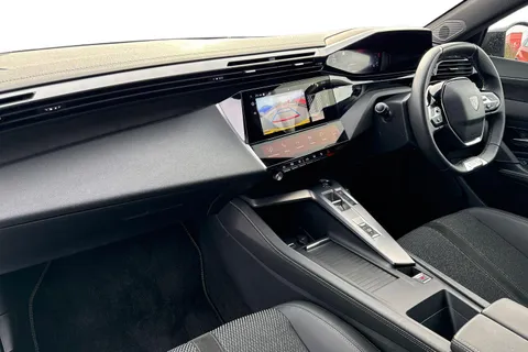 14 of 66 for PEUGEOT 308 1.2 HYBRID GT e-DSC6 Euro 6 (s/s) 5dr