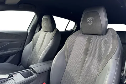 15 of 66 for PEUGEOT 408 1.2 HYBRID GT Fastback e-DSC6 Euro 6 (s/s) 5dr