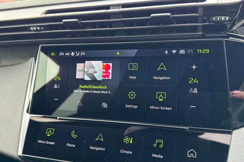 16 of 66 for PEUGEOT 408 1.2 HYBRID GT Fastback e-DSC6 Euro 6 (s/s) 5dr