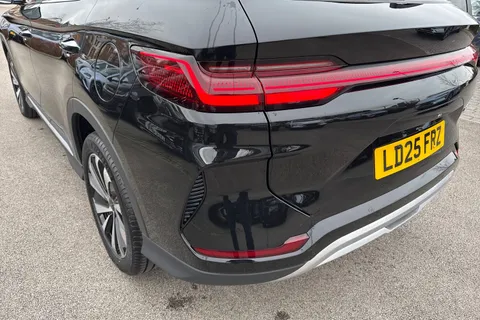 LD25FRZ BYD Seal U 1.5 DM-i 26.6kWh Comfort CVT Auto Euro 6 (s/s) 5dr Thumbnail #17