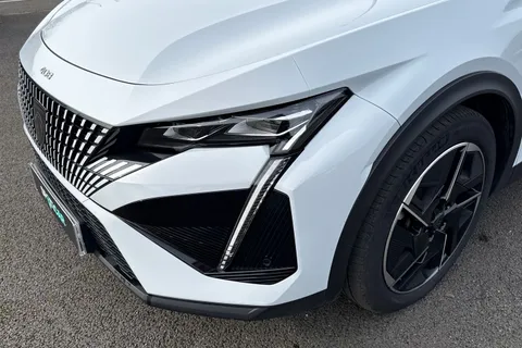 25 of 66 for PEUGEOT 408 1.2 HYBRID GT Fastback e-DSC6 Euro 6 (s/s) 5dr