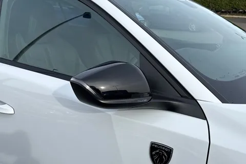 36 of 66 for PEUGEOT 408 1.2 HYBRID GT Fastback e-DSC6 Euro 6 (s/s) 5dr