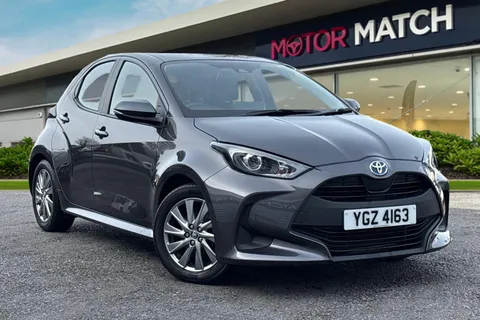 YGZ4163 Toyota Yaris 1.5 VVT-h Icon E-CVT Euro 6 (s/s) 5dr Thumbnail #2