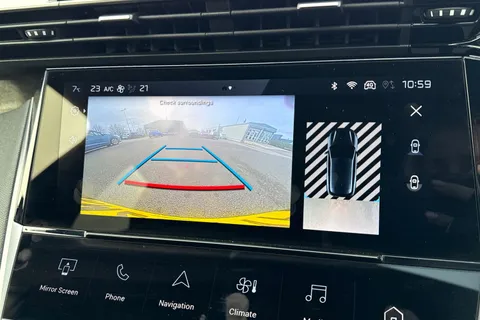 51 of 66 for PEUGEOT 308 1.2 HYBRID GT e-DSC6 Euro 6 (s/s) 5dr