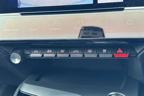 53 of 66 for PEUGEOT 408 1.2 HYBRID GT Fastback e-DSC6 Euro 6 (s/s) 5dr