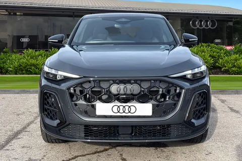  Audi Q5 2.0 TDI Edition 1 Sportback S Tronic quattro Euro 6 (s/s) 5dr Thumbnail #6