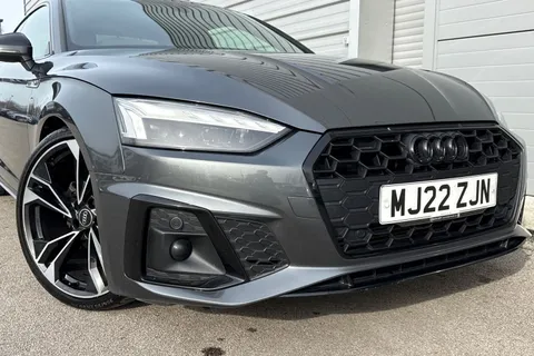 MJ22ZJN Audi A5 2.0 TFSI 35 Black Edition S Tronic Euro 6 (s/s) 2dr Thumbnail #9