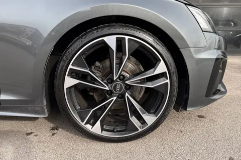 MJ22ZJN Audi A5 2.0 TFSI 35 Black Edition S Tronic Euro 6 (s/s) 2dr Thumbnail #10