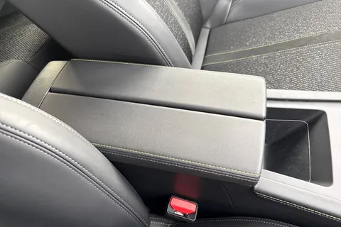 57 of 66 for PEUGEOT 308 1.2 HYBRID GT e-DSC6 Euro 6 (s/s) 5dr