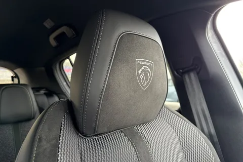 59 of 66 for PEUGEOT 308 1.2 HYBRID GT e-DSC6 Euro 6 (s/s) 5dr