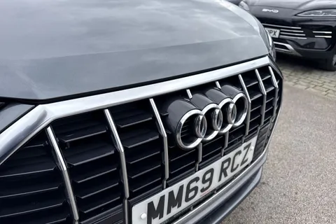 MM69RCZ Audi Q3 2.0 TDI 35 S line S Tronic Euro 6 (s/s) 5dr Thumbnail #26