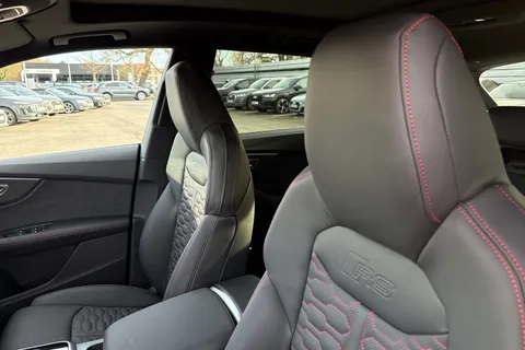  Audi RS Q8 4.0 TFSI V8 Tiptronic quattro Euro 6 (s/s) 5dr Thumbnail #24