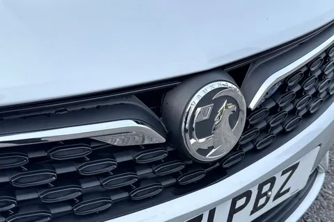 26 of 55 for Vauxhall Astra 1.2 Turbo Griffin Edition Euro 6 (s/s) 5dr