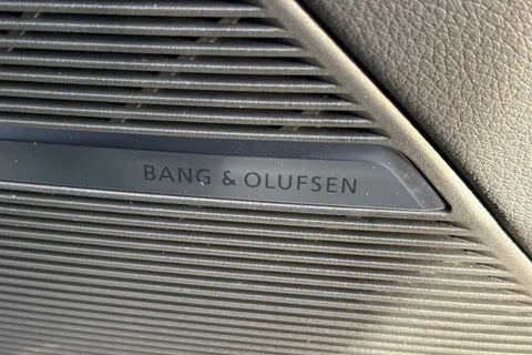  Audi RS Q8 4.0 TFSI V8 Tiptronic quattro Euro 6 (s/s) 5dr Thumbnail #25