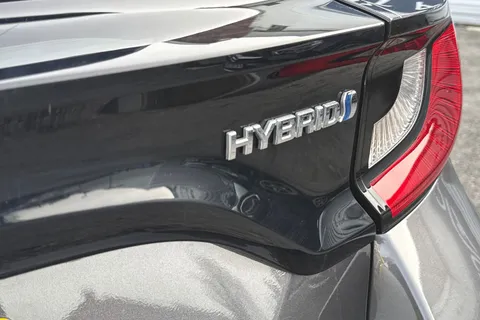 YGZ4163 Toyota Yaris 1.5 VVT-h Icon E-CVT Euro 6 (s/s) 5dr Thumbnail #30