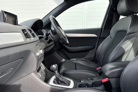 30 of 64 for Audi Q3 1.4 TFSI CoD S line Edition S Tronic Euro 6 (s/s) 5dr