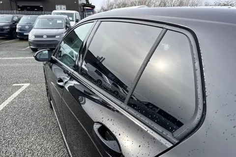  Volkswagen Golf 2.0 TSI R Black Edition DSG 4Motion Euro 6 (s/s) 5dr Thumbnail #31