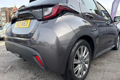 YGZ4163 Toyota Yaris 1.5 VVT-h Icon E-CVT Euro 6 (s/s) 5dr Thumbnail #34
