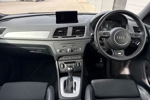 34 of 64 for Audi Q3 1.4 TFSI CoD S line Edition S Tronic Euro 6 (s/s) 5dr