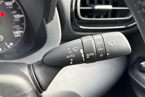 YGZ4163 Toyota Yaris 1.5 VVT-h Icon E-CVT Euro 6 (s/s) 5dr Thumbnail #40