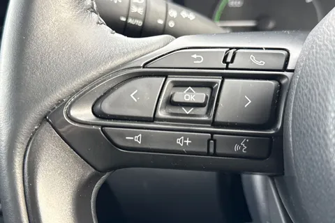 YGZ4163 Toyota Yaris 1.5 VVT-h Icon E-CVT Euro 6 (s/s) 5dr Thumbnail #41