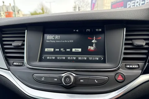 47 of 55 for Vauxhall Astra 1.2 Turbo Griffin Edition Euro 6 (s/s) 5dr