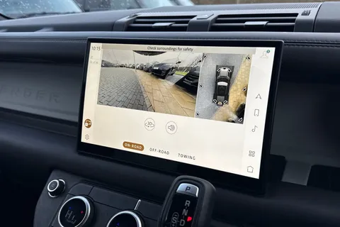 KR74EUW Land Rover Defender 110 2.0 P300e X-Dynamic HSE 5dr Thumbnail #14